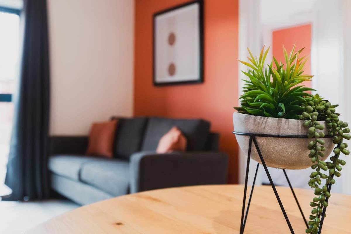 Stayzeni, Hardwick House Derby 2 Bed Apartment Eksteriør billede